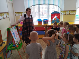 Крепка семья - сильна Россия Крепка семья - сильна Россия.